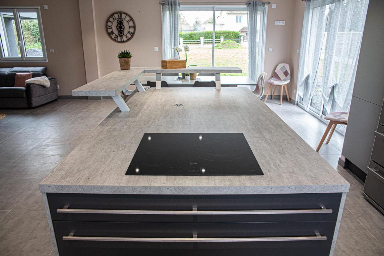 Kokana Modern Holiday Home Englesqueville-la-Percée Exteriör bild